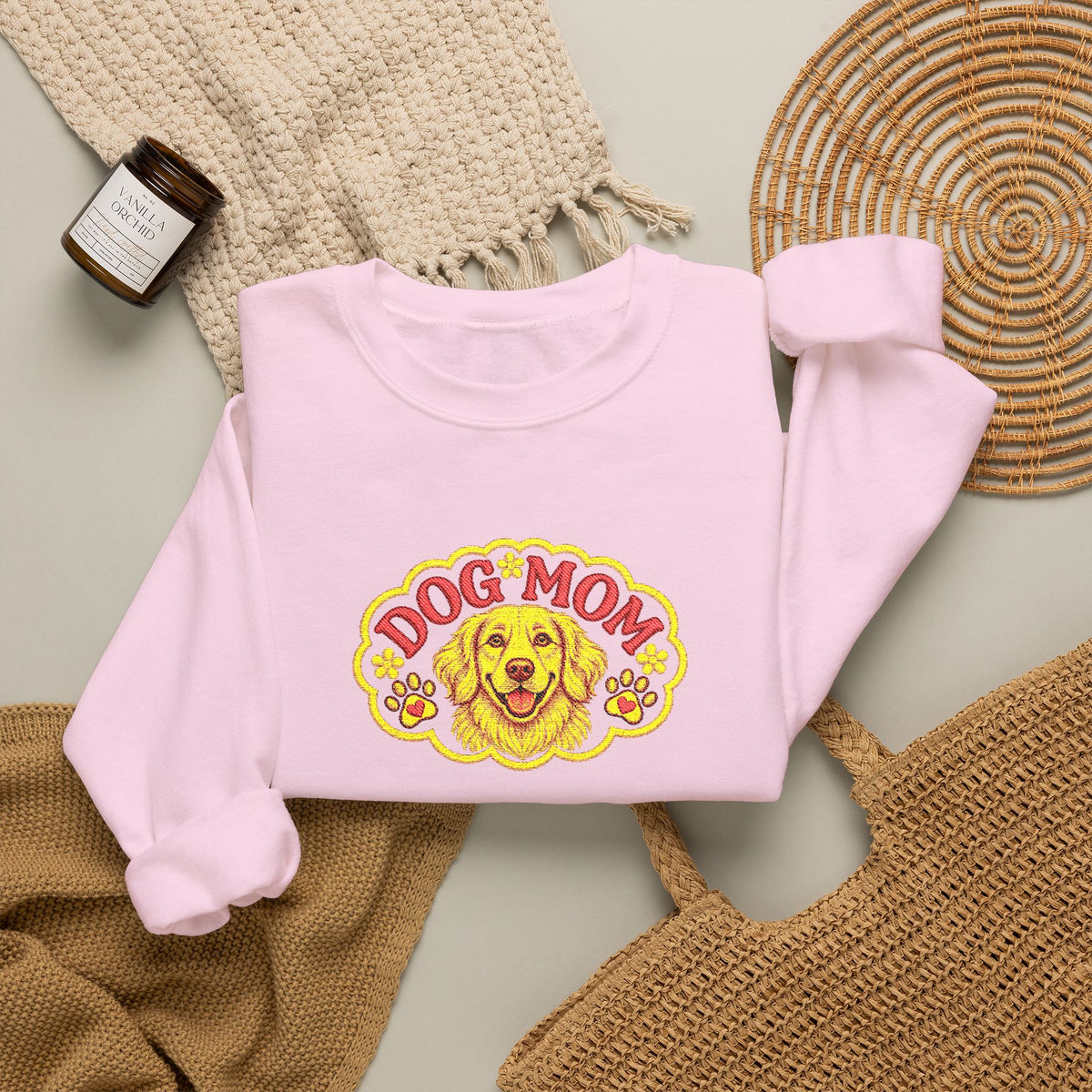 Embroidery Dog Mom Crewneck Sweatshirt — Vintage Golden Retriever Graphic