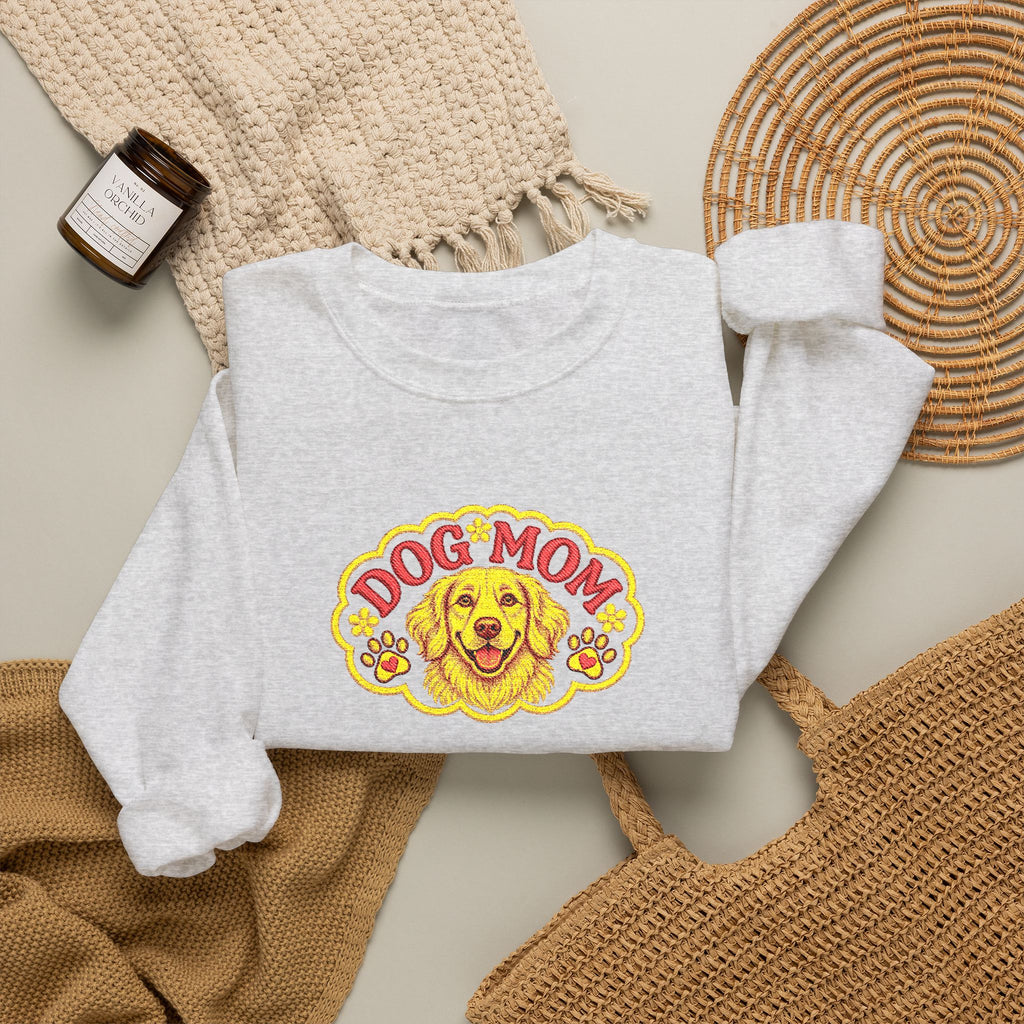 Embroidery Dog Mom Crewneck Sweatshirt — Vintage Golden Retriever Graphic