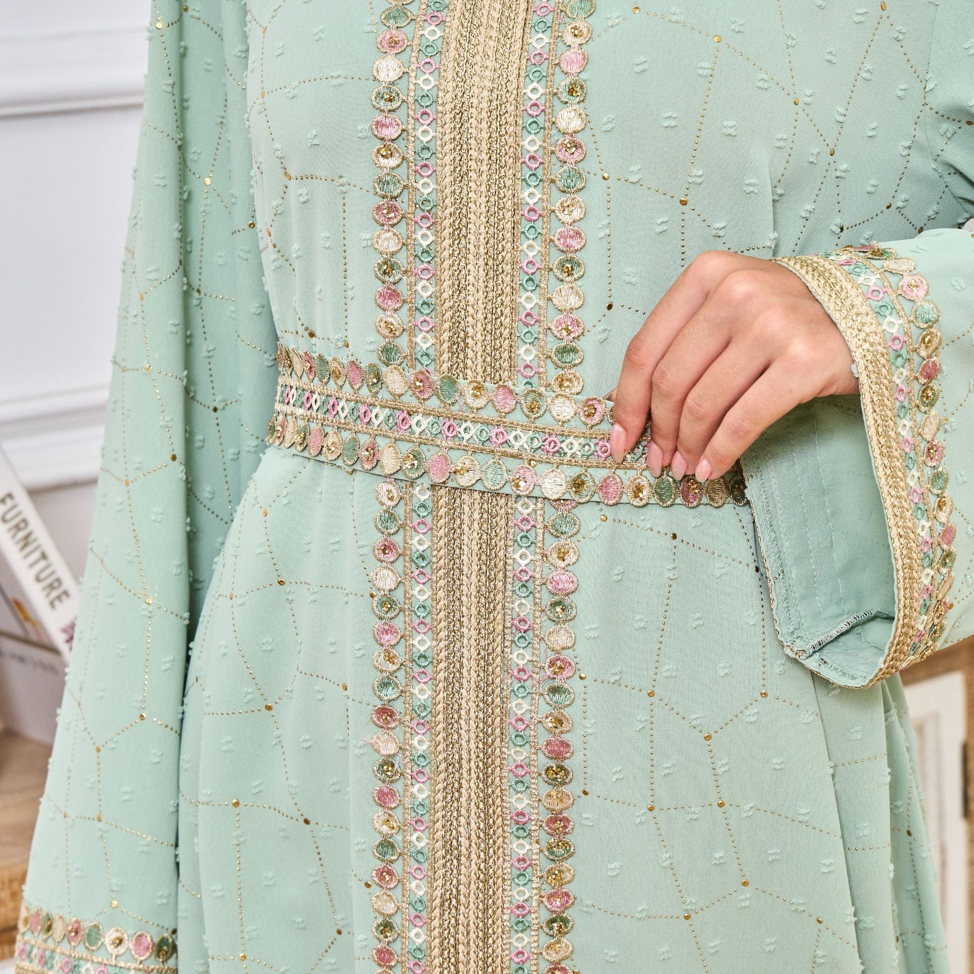 Embroidered Fashion Comfortable Muslim Long Dress Abaya