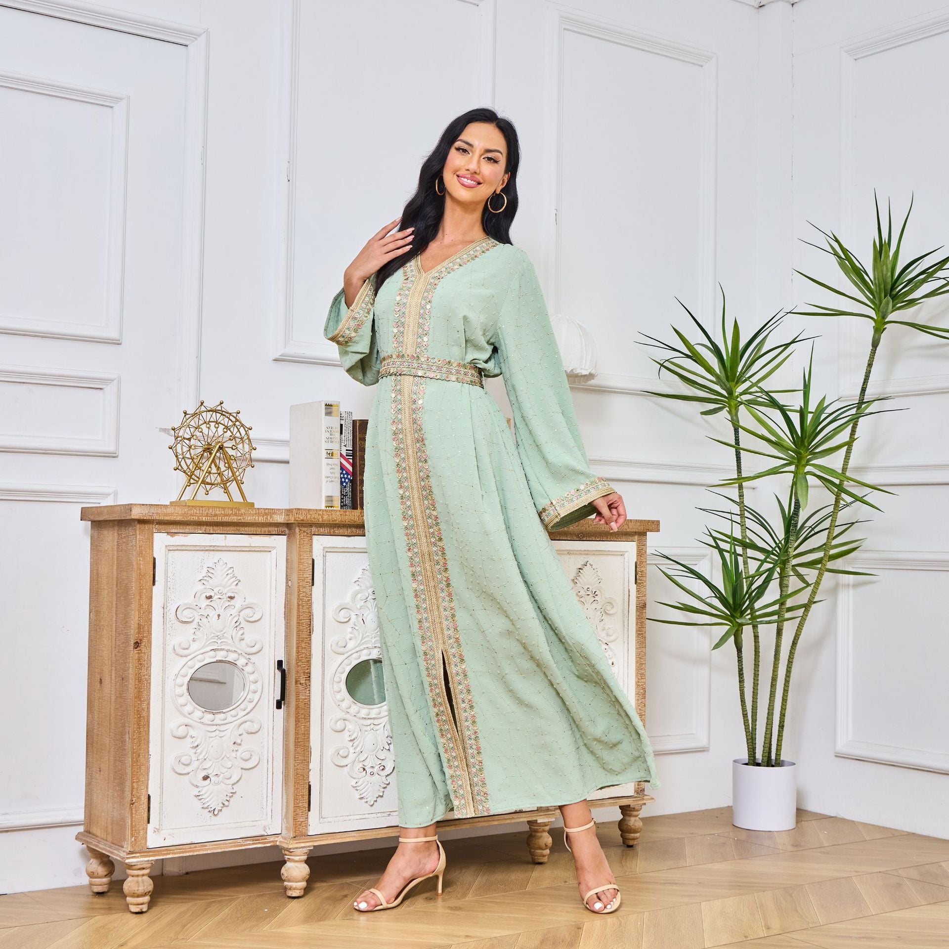 Embroidered Fashion Comfortable Muslim Long Dress Abaya
